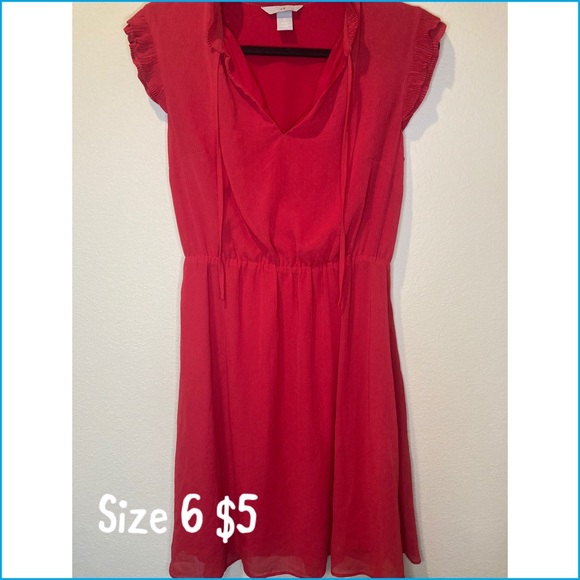 Dresses - Different sizes - Picture 13 of 14